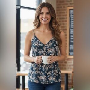 GORGEOUS Loft Racerback Floral Blouse Sz M